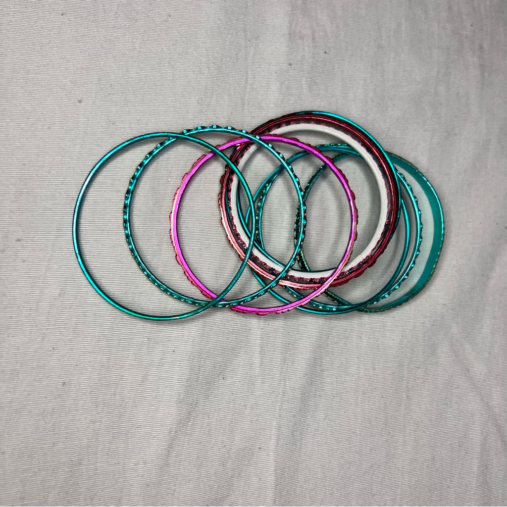 8 Colored Bangles